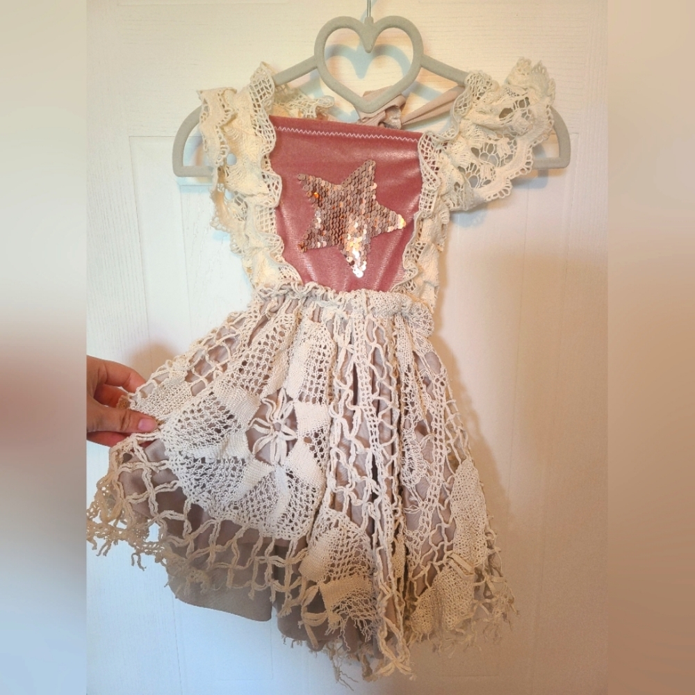 Vintage lace and star sequin dress! - Picture 3 of 4